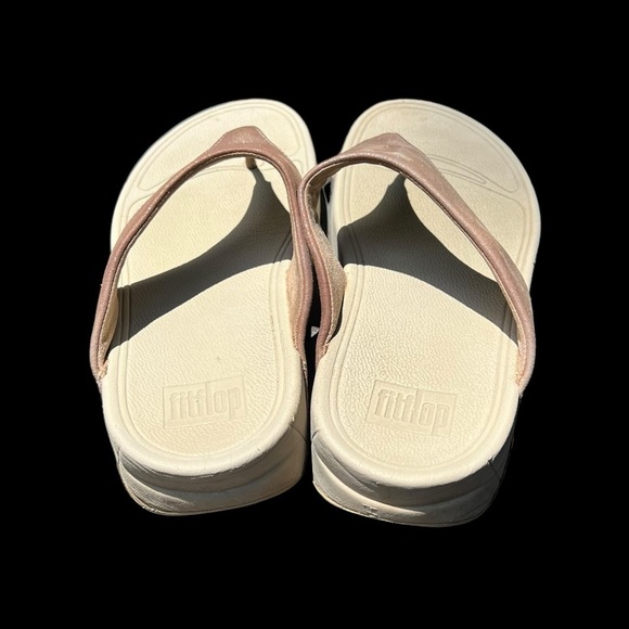 🌻Fit Flop Metallic Triangular Toe-Post Sandals Size 7 - Picture 3 of 10